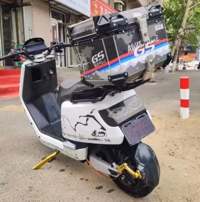 4륜 이동성 스쿠터 EEC 승인 성인용 전기 스쿠터, 1000W 모터와 25km/h의 최고 속도를 갖춘 장애인 스쿠터